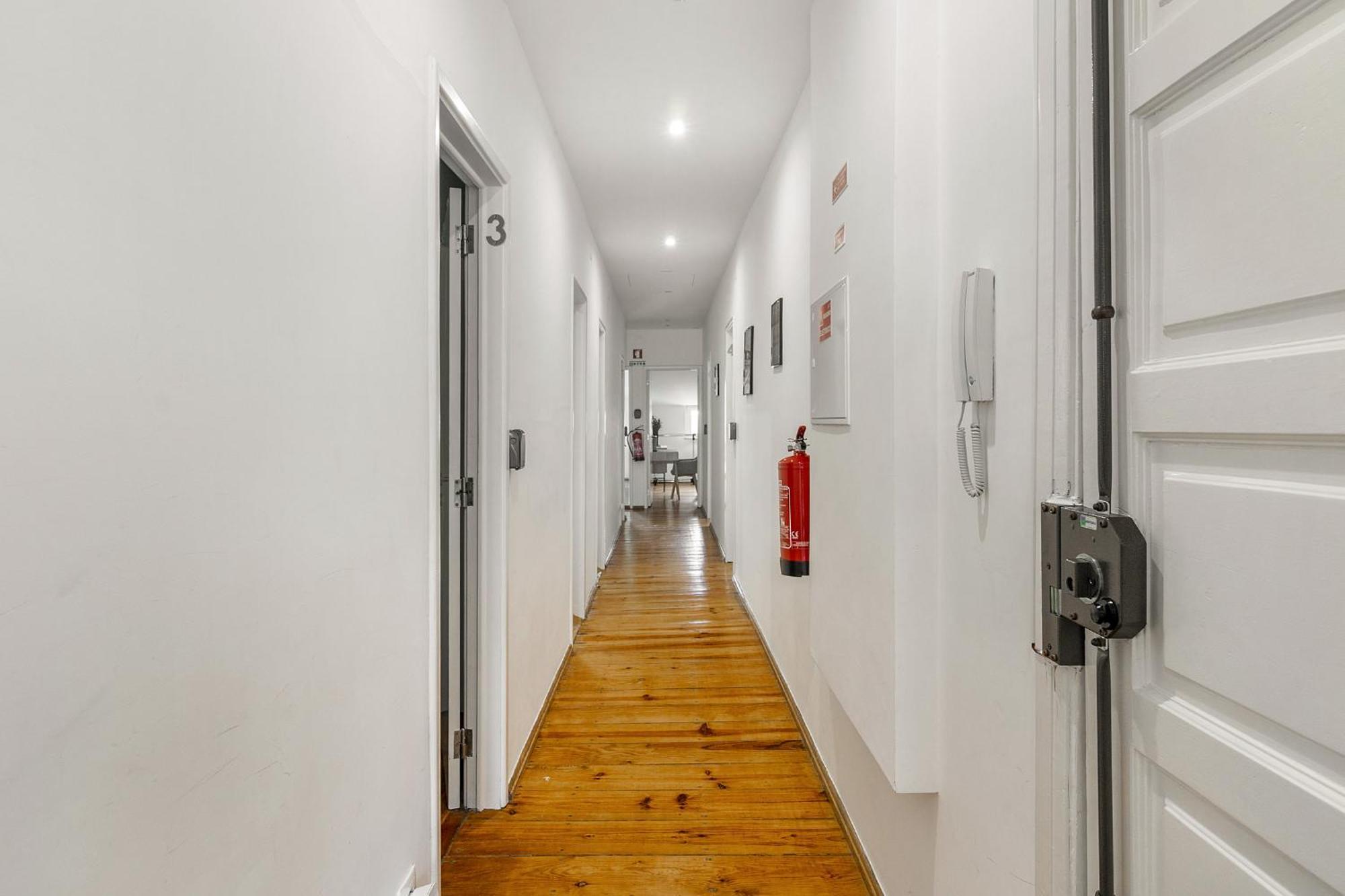 Whome Urban Tech Retreat, Modern Hubs For Remote Living Lisboa Exterior foto